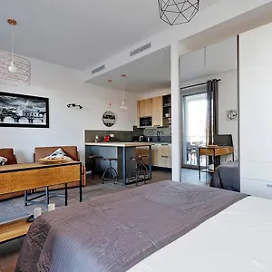 Delizioso Monolocale Con Terrazzo Appartamento Roma